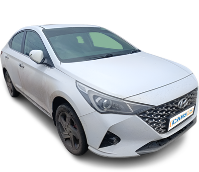 Hyundai Verna-img